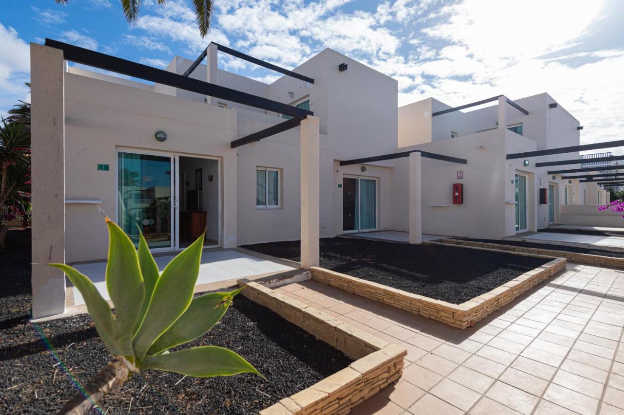 Apartamento 1 Con Terraza Y Piscina En Corralejo Apartment Exterior photo